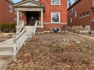 3643 Hartford St, Saint Louis, MO 63116