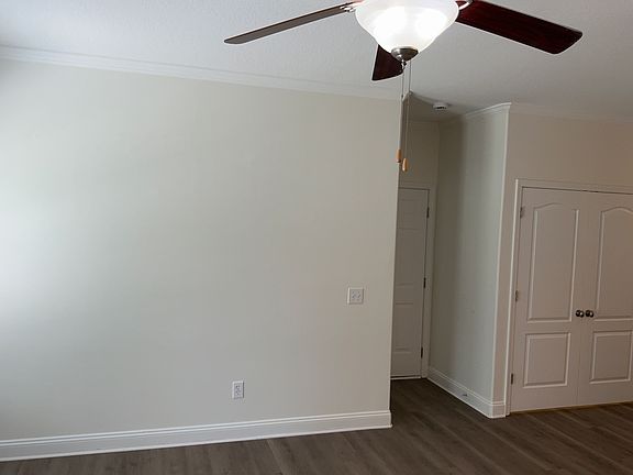 4th image of 2477 Glyncastle Way