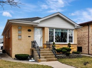 5632 N Mulligan Ave, Chicago, IL 60646