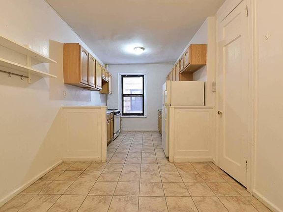 2nd image of 56 Bennett Ave #1E