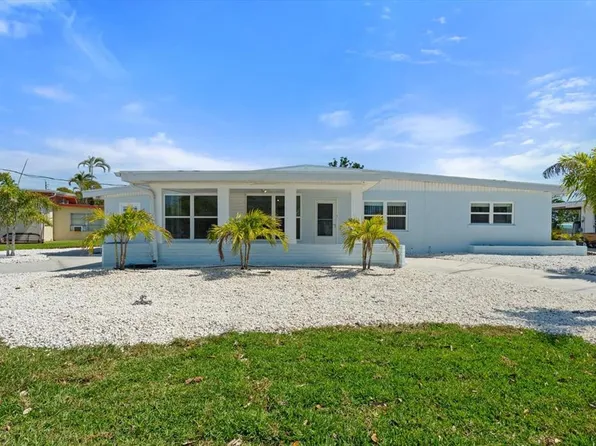 6715 Georgia Ave, Bradenton, FL 34207