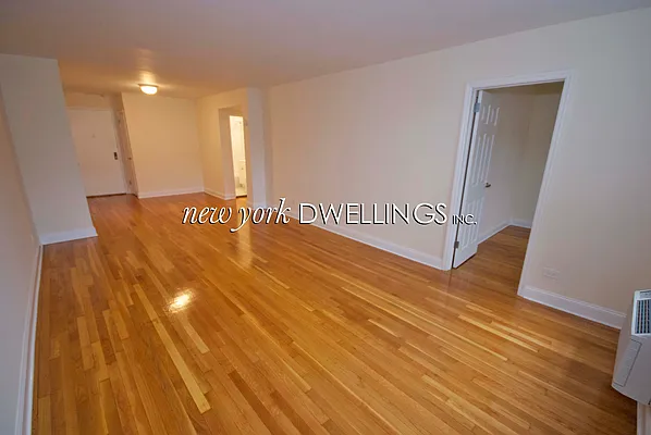 Rented by New York Dwellings LLC | media 23