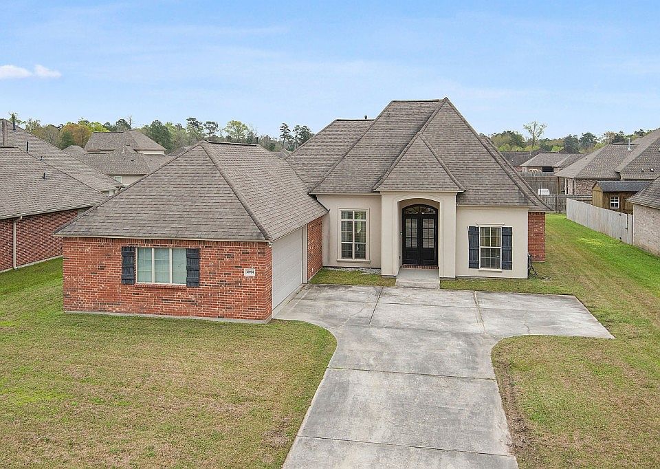 1st image of 30974 Creek Bend Ave