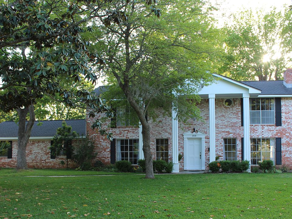 1st image of 310 Forest Dr
