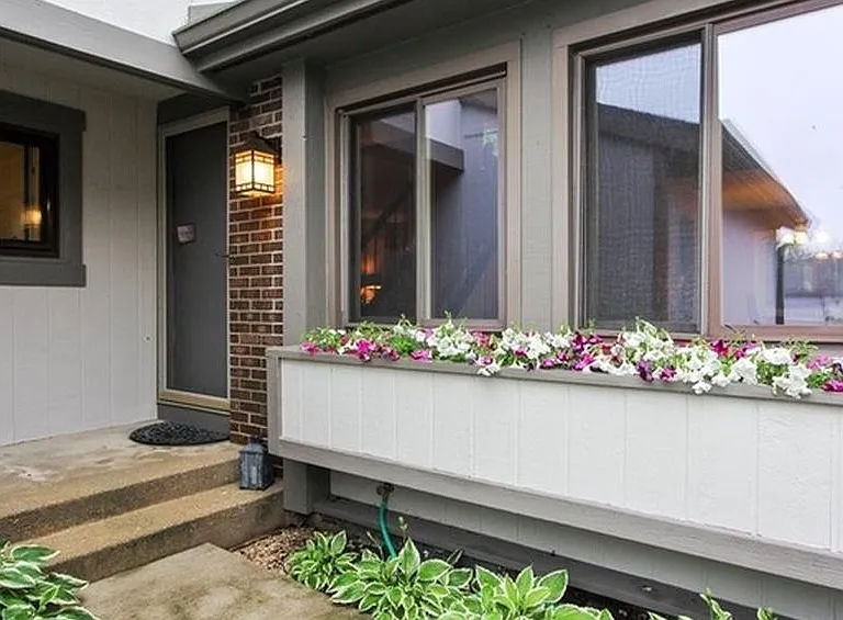 108 Ginger Ct — Photo 2