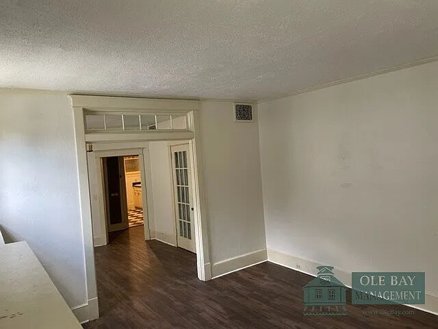 1 bed, 1.0 bath, $1,000 — Photo 2