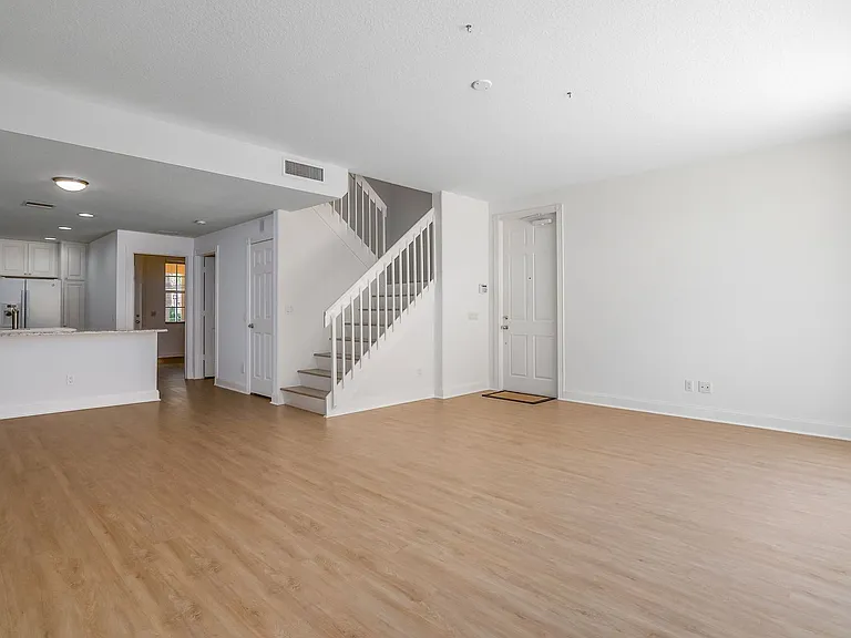 28608 Alessandria Cir — Photo 10