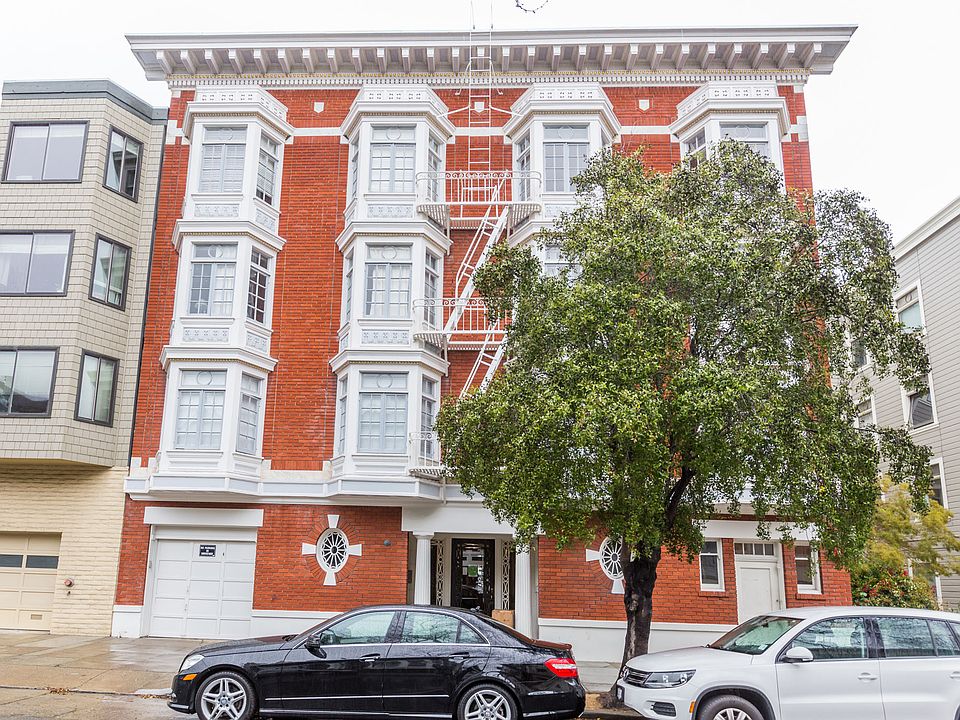 2nd image of 2730 Sacramento St #60462458