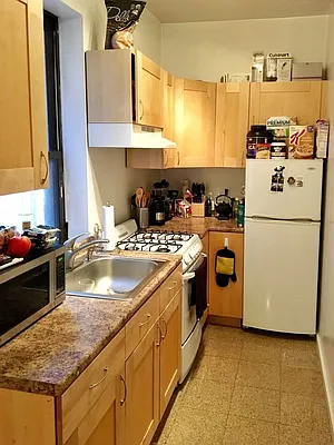 Rented by Aryeh Realty | media 20