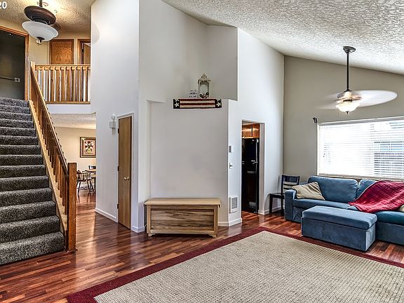 5th image of 8605 NE 110th Ave