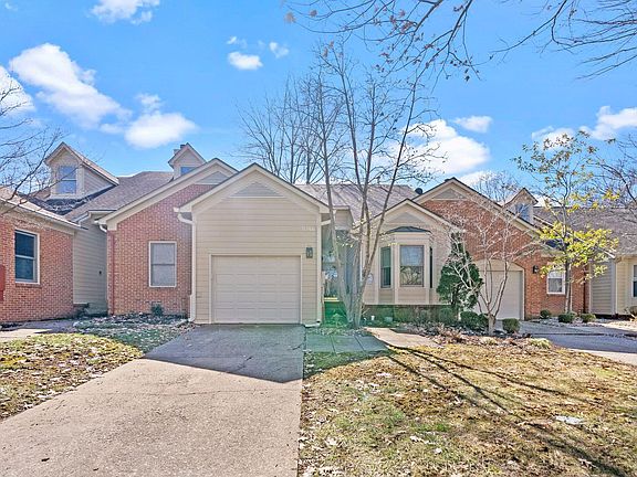 2nd image of 1046 Heather Hills Ln