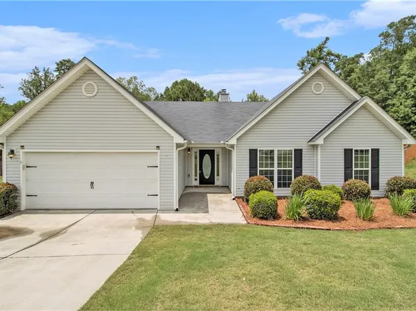 605 Embassy Walk, Winder, GA 30680