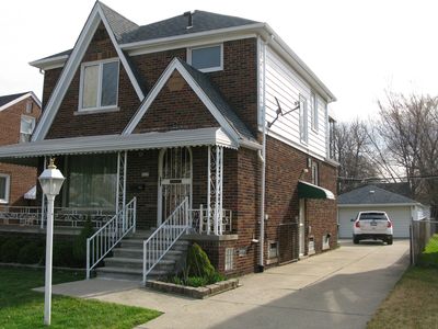 6800 Faust Ave, Detroit, MI, 48228