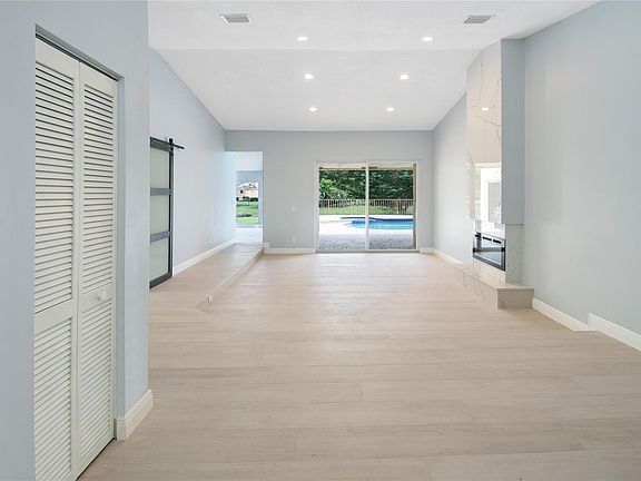 4th image of 8326 NW 52nd Place