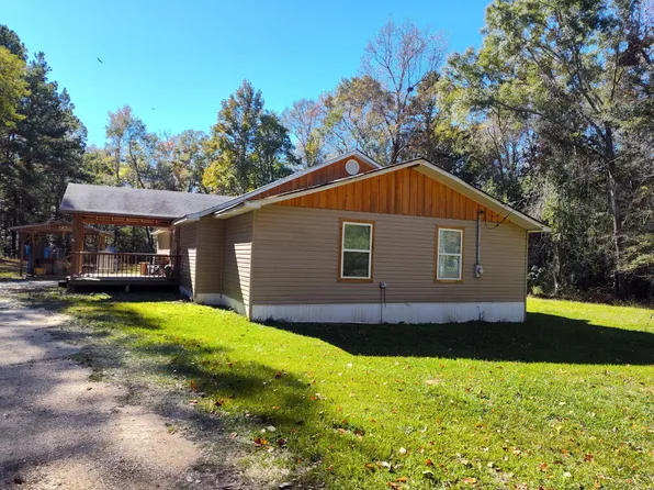 34 Stogner Rd, Foxworth, MS 39483