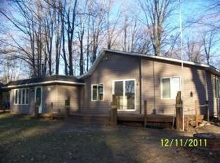 2473 Pleasant Lake Shore Dr, Cadillac, MI 49601