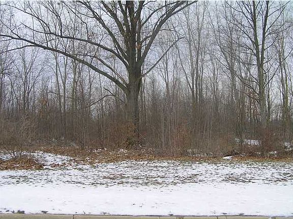 3rd image of 853 Sanctuary