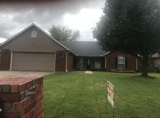 401 Cary Pl, Muskogee, OK 74403