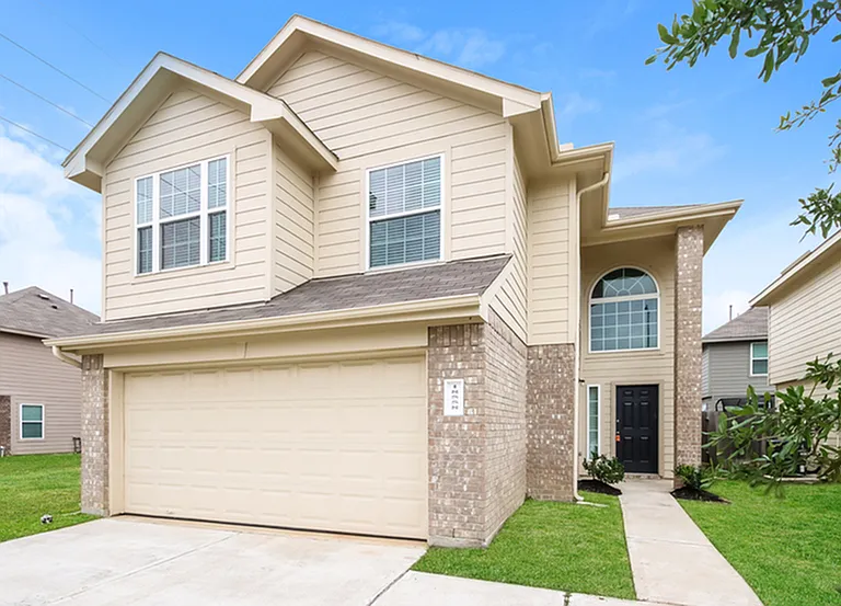 18558 Rock Flats Ravine Dr — Photo 3