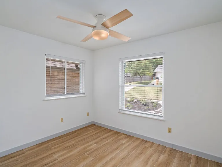 11651 River Oaks Trl — Photo 17