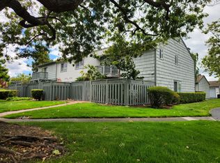 872 Cabot Ln, Foster City, CA 94404