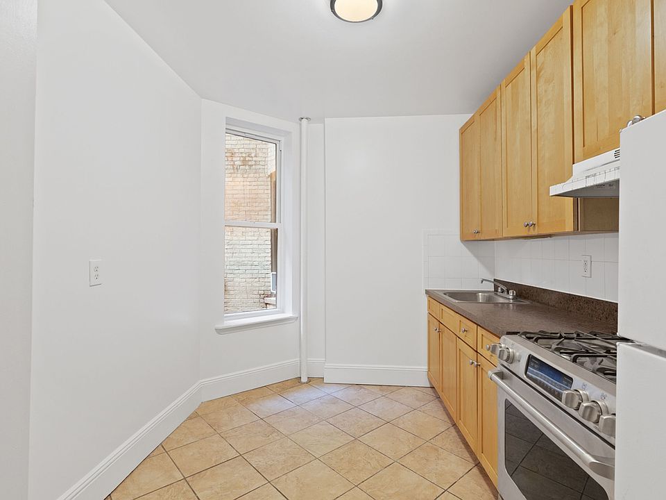1st image of 336 W 95th St APT 63