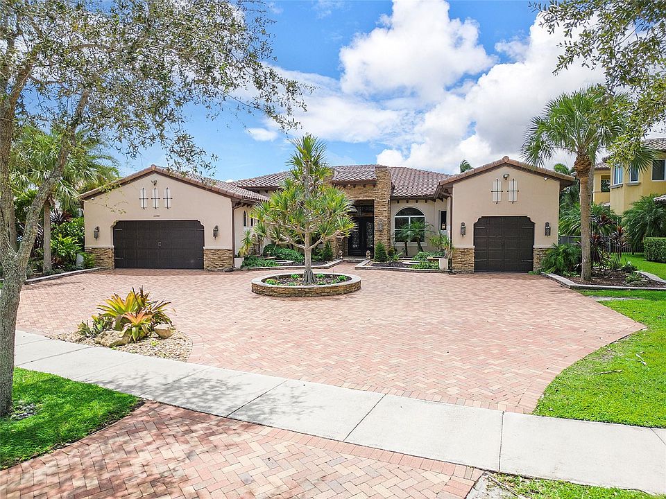 1st image of 12288 NW 69th Court