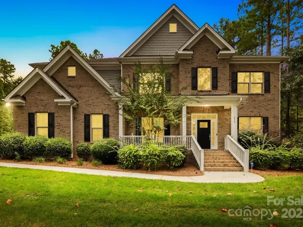 252 Cove Creek Loop, Mooresville, NC 28117