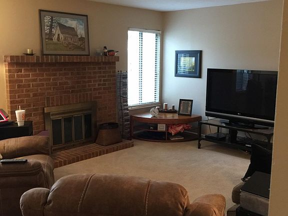 5th image of 1165 Bournemouth Ct