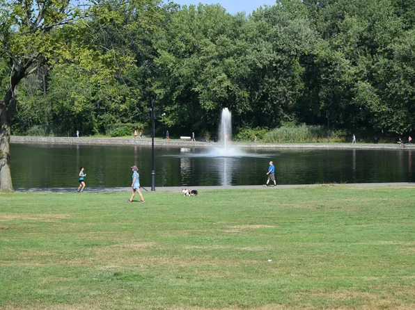 7855 Blvd East image 22 of 26