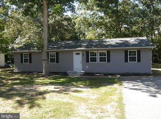 22337 Sandra Ln, California, MD 20619