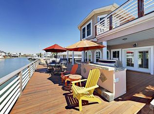 16634 Jamaica Cove Rd, Jamaica Beach, TX 77554