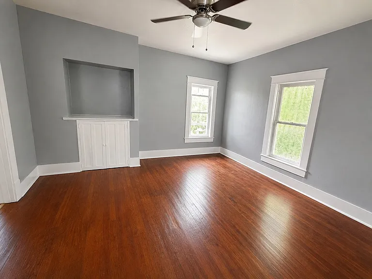 201 E Brin St #3 — Photo 5