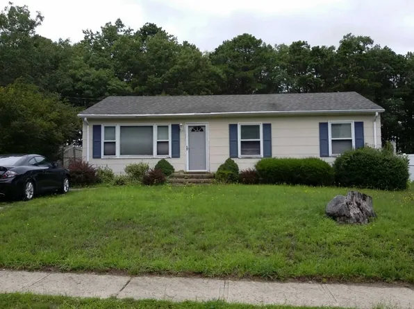 66 Nautilus Dr, Barnegat, NJ 08005