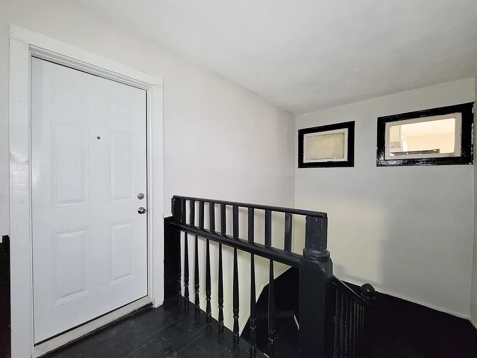 711 Avenue A #3