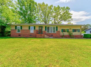 540 Steele Rd, Rossville, GA 30741