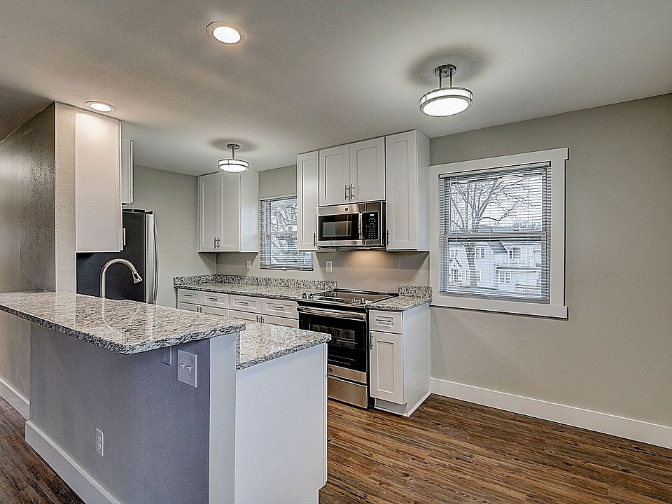 1620/1624 S 90th Street 16201624 S 90th St West Allis WI Zillow