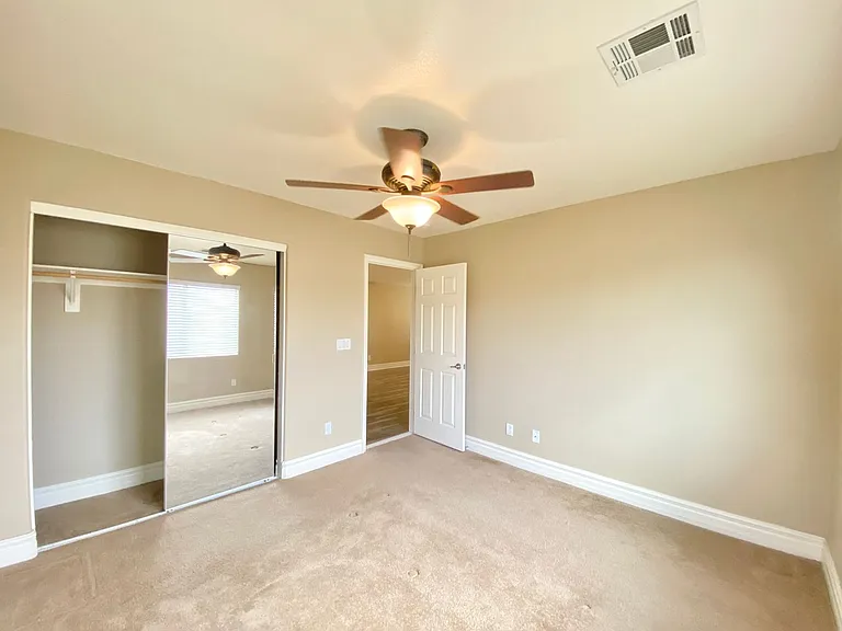 9675 Marcelline Ave — Photo 20