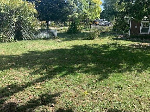 5th image of 1014 Arenz St