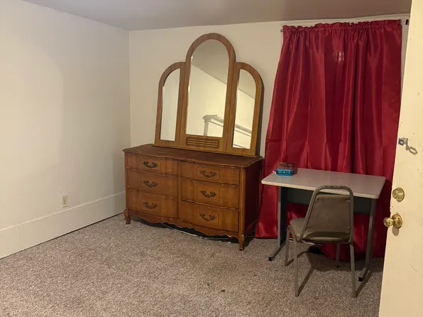 1436 Halifax St, Petersburg, VA 23803