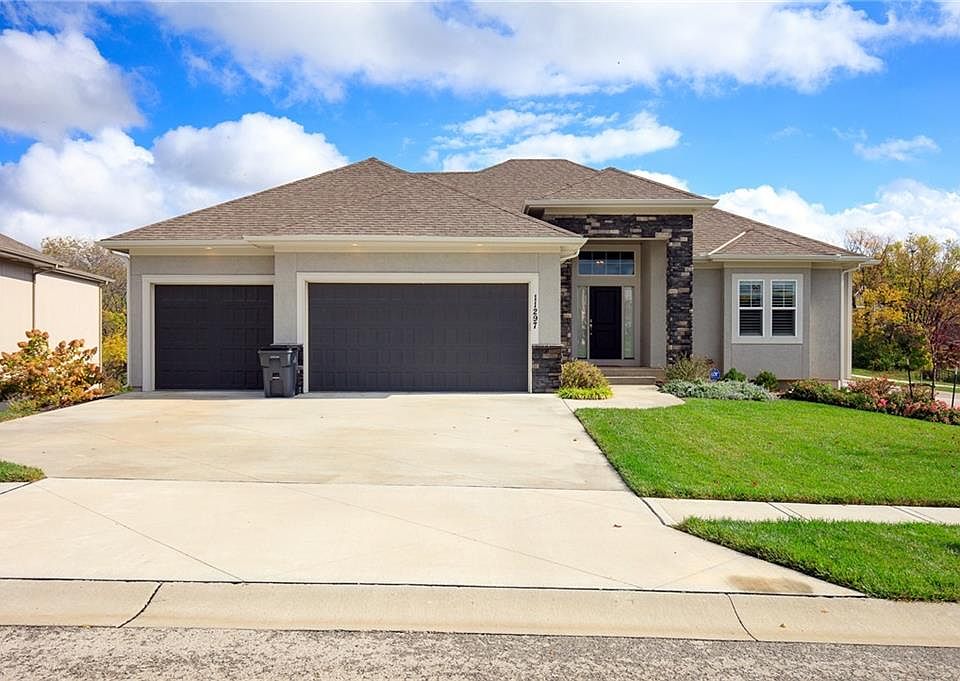 11297 S Crestone St, Olathe, KS 66061 | Zillow