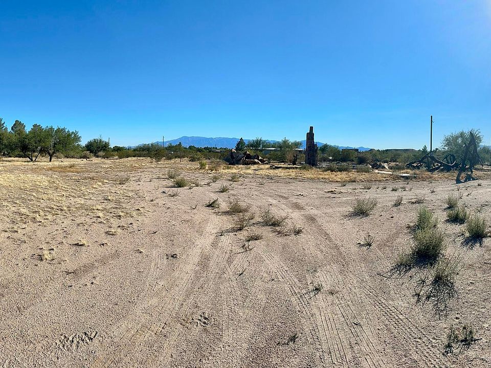 1st image of 16771 W Boswell Ln #0