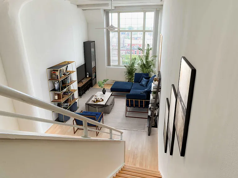 Large windows for incredible natural light
