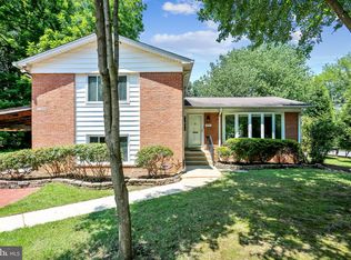 9631 Alta Vista Ter, Bethesda, MD 20814