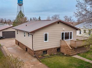 316 2nd Ave NW, Beulah, ND 58523