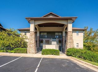 1037 Golf Dr #3, Reeds Spring, MO 65737