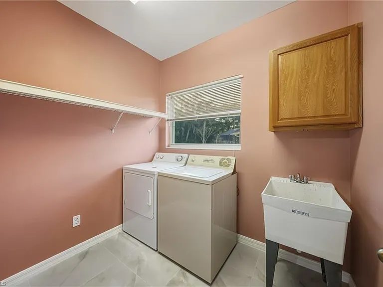 128 Heritage Way — Photo 45