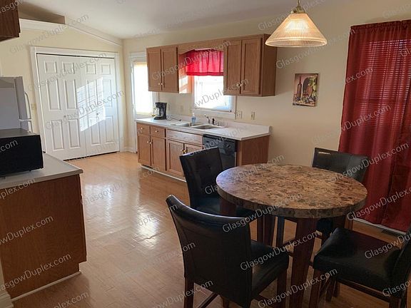 5th image of 98 Sandwood Dr #B
