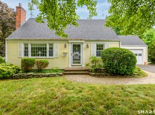 1706 Main Street, Glastonbury, CT 06033