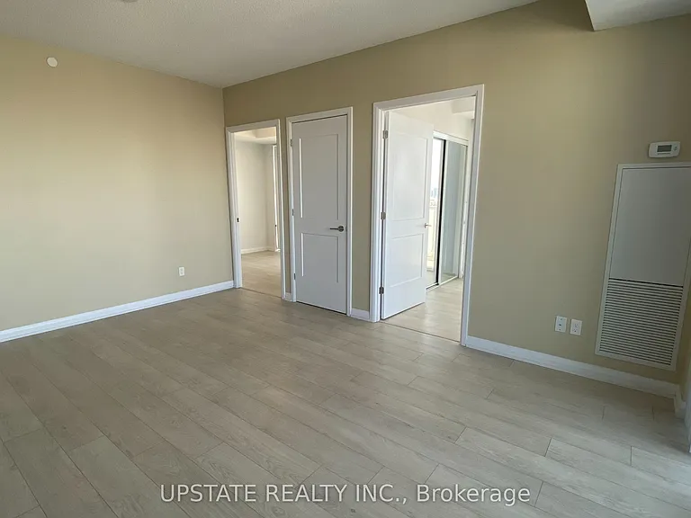 7895 Jane St #713 — Photo 6